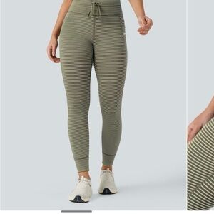 HALARA Olive Striped Women's Leggings